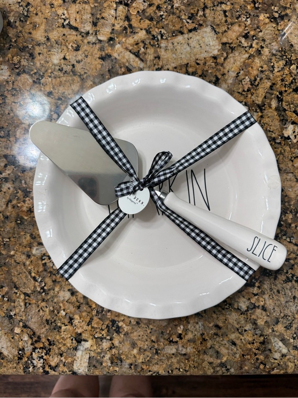 Rae Dunn White "Slice" Cake Server with White Serving Plate